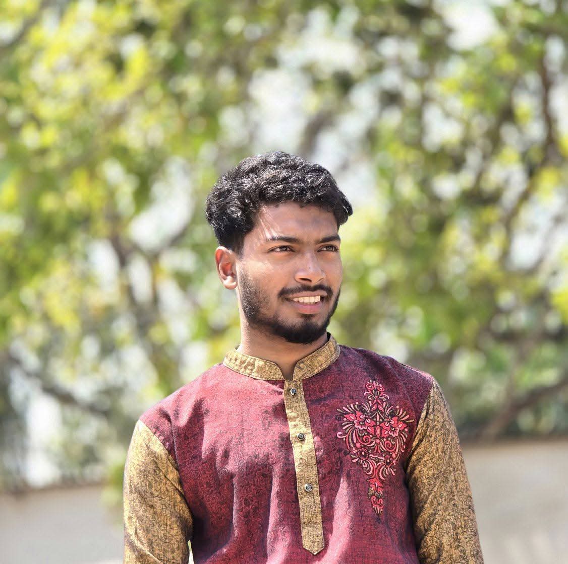গিয়াস এর ছবি